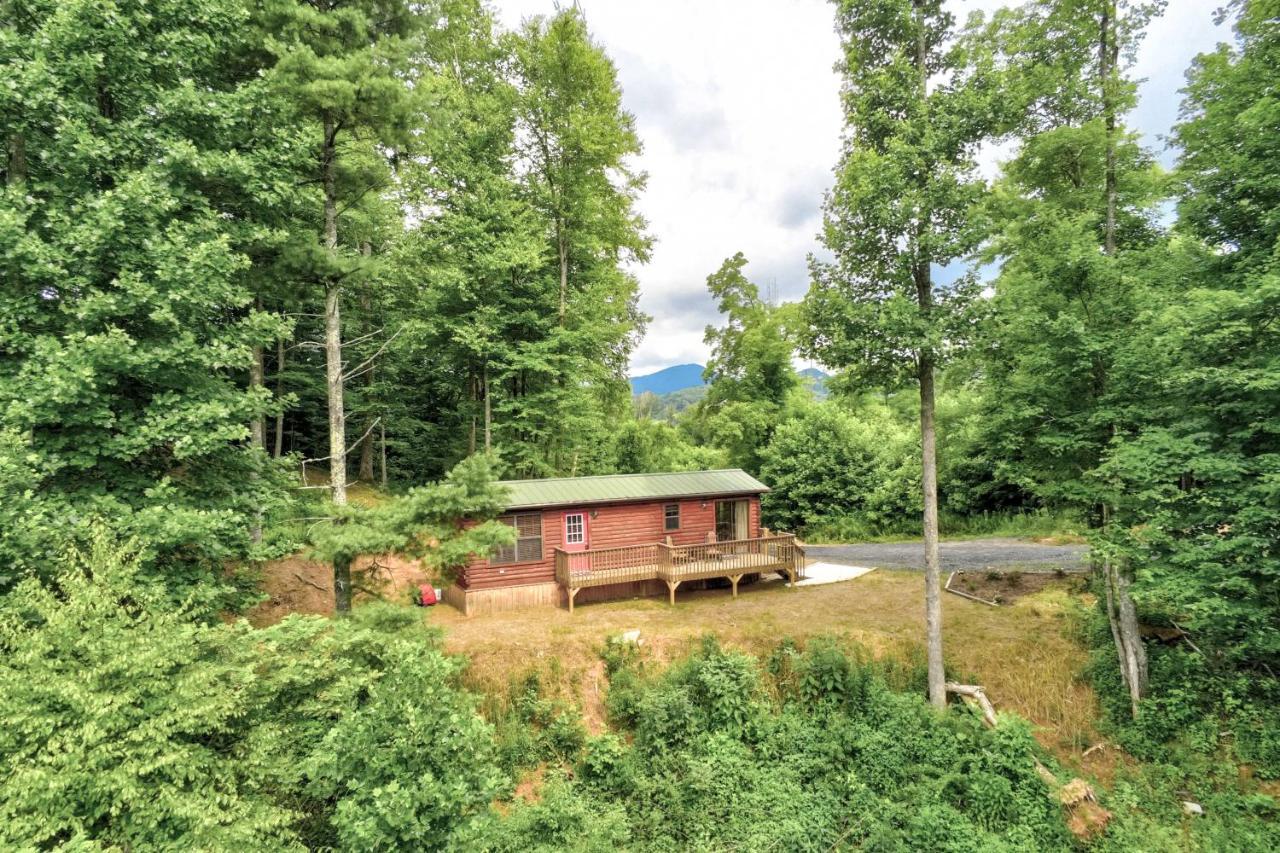 Quaint Log Cabin With Views Near West Jefferson Warrensville المظهر الخارجي الصورة